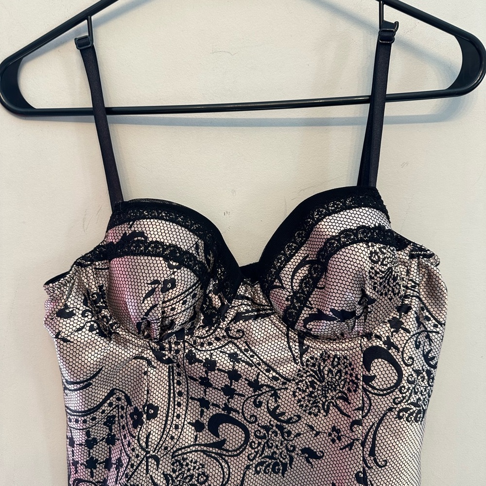 Late Y2K Era Ambrielle Cream and Black Babydoll Style Lace Lingerie Size Medium - Picture 5 of 6